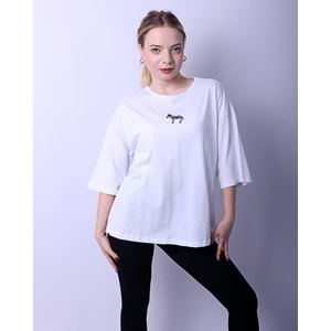 Kadın Tshirt Zebra Nakışlı - Beyaz - L